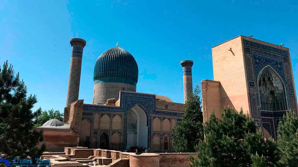 idee di viaggi in uzbekistan